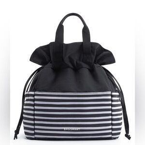 NWOT BAGSMART Black and Gray Striped Lunch Box